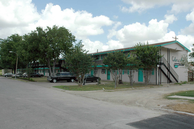 The Colony in Houston, TX - Building Photo - Building Photo