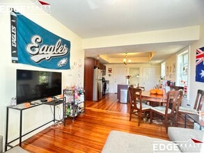 107 Fisher Ave, Unit 1 in Boston, MA - Building Photo - Building Photo