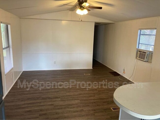 property at 1726 Eagle Bay Ln