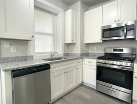 527 37th St, Unit 5 in Norfolk, VA - Building Photo
