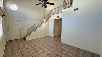 5542 Smoke Signal Ave in Las Vegas, NV - Building Photo - Building Photo