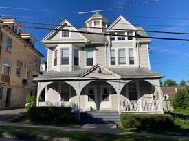 1026 Pine St, Unit 1024-1026 Pine St in Scranton, PA - Building Photo
