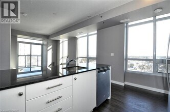 150 Water St N in Cambridge, ON - Building Photo - Building Photo