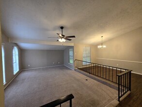 18215 Tall Cypress Dr in Spring, TX - Building Photo - Building Photo