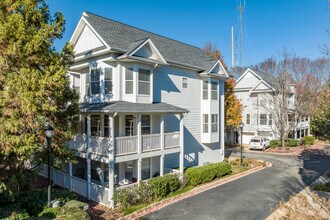 Glenwood Green in Atlanta, GA - Building Photo - Primary Photo