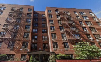 42-26 81st St in Queens, NY - Building Photo