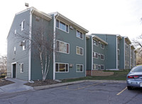 Vista Village in St. Paul, MN - Building Photo - Building Photo