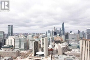 70 Temperance St in Toronto, ON - Building Photo