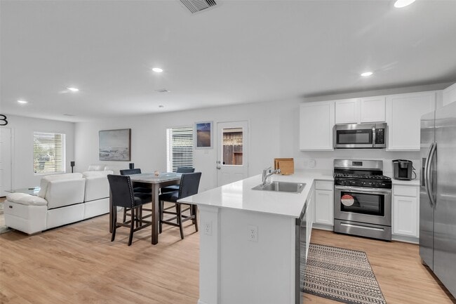 property at 4154 Saltillo Lakes Dr