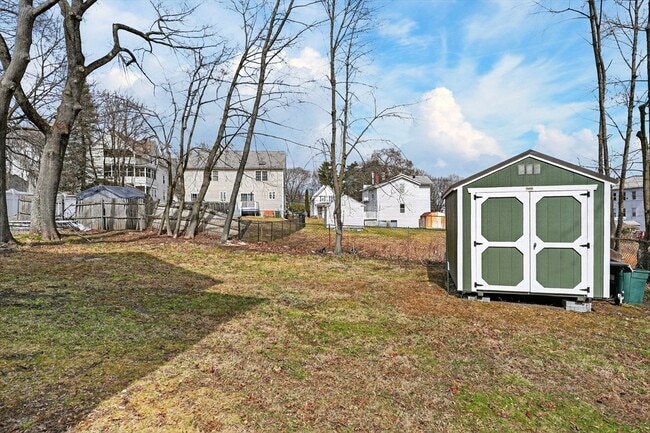 28 Ekman St in Worcester, MA - Building Photo - Building Photo