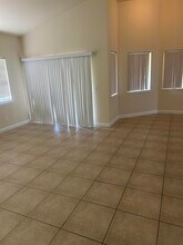 1821 SW California Blvd in Port St. Lucie, FL - Building Photo - Building Photo