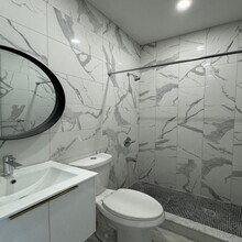 260 Wyckoff Ave, Unit 2R in Brooklyn, NY - Building Photo - Building Photo