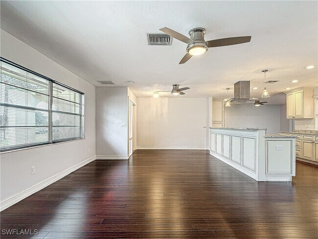 property at 4348 Beechwood Lake Dr