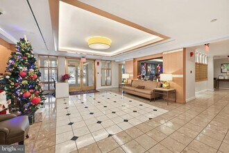 1401 17th St NW in Washington, DC - Building Photo - Building Photo