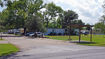 3216 Federal Rd Apartments