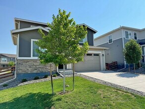 21939 E Stanford Cir in Aurora, CO - Building Photo - Building Photo