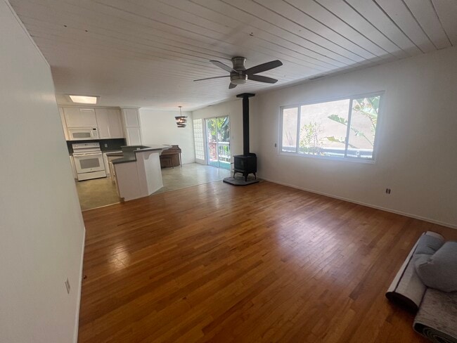 3550 Gilbert Ave in Cayucos, CA - Building Photo - Building Photo
