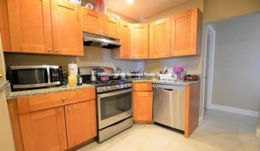 56 Egmont St in Brookline, MA - Building Photo - Building Photo