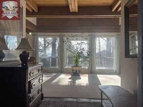 8601 SE Evergreen Hwy in Vancouver, WA - Building Photo - Building Photo