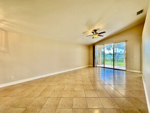 2048 Painted Palm Dr in Naples, FL - Building Photo - Building Photo