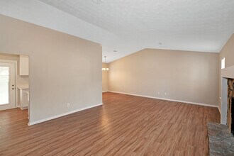 614 Mephisto Cir in Lawrenceville, GA - Building Photo - Building Photo