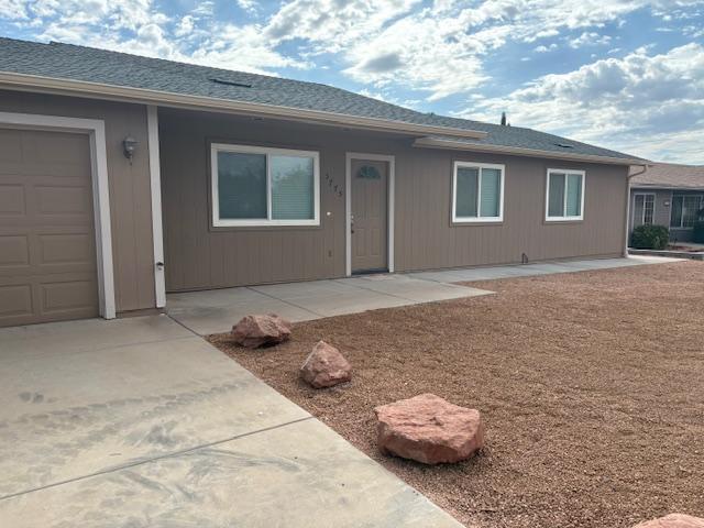 5775 Debbie Ln in Lake Montezuma, AZ - Foto de edificio