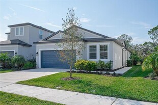 8721 Firefly Pl in Parrish, FL - Building Photo