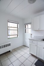 5649 N Christiana Ave in Chicago, IL - Building Photo - Building Photo