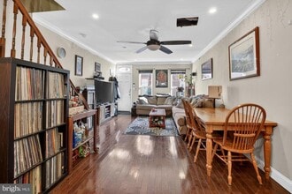 1540 S Mole St in Philadelphia, PA - Building Photo - Building Photo