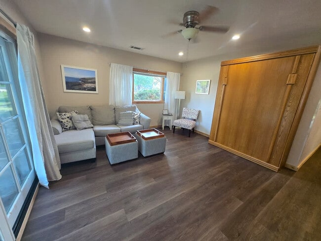 1207 Shahan Prairie Rd in Little Elm, TX - Building Photo - Building Photo