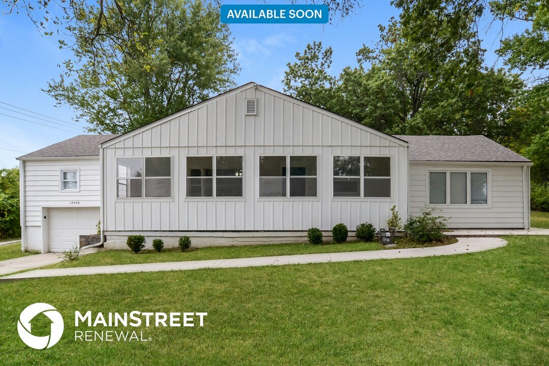 12406 Cherry St in Kansas City, MO - Building Photo