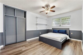 9200 SW 55th St in Cooper City, FL - Foto de edificio - Building Photo