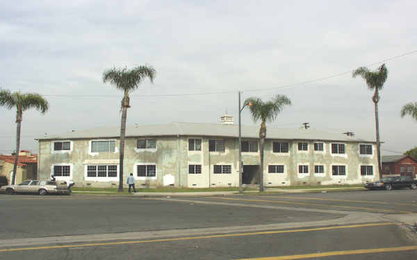 8500 Byrd Ave in Inglewood, CA - Building Photo