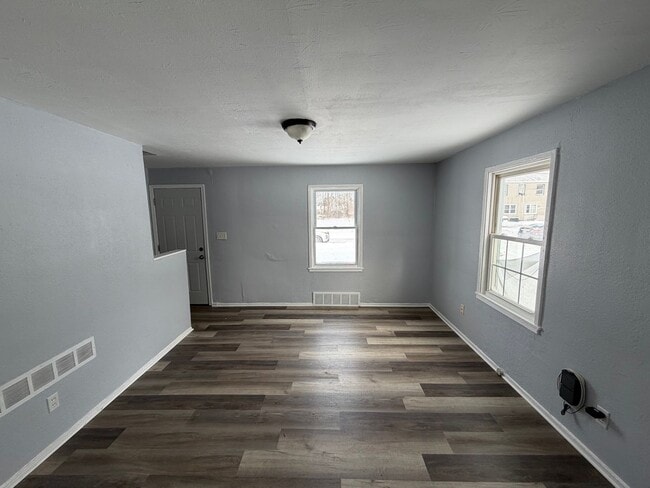 863-863 N Central Dr in Lorain, OH - Building Photo - Building Photo