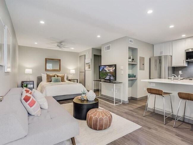 property at 615 Upson St