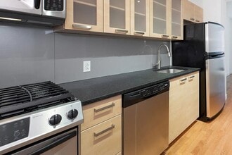 88 Leonard St in New York, NY - Building Photo - Building Photo