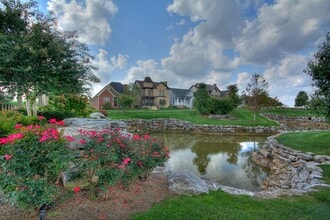 550 Traditions Blvd in Bowling Green, KY - Building Photo - Building Photo