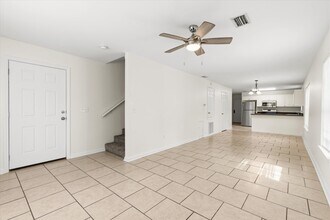 735 Putnam Dr in Tallahassee, FL - Building Photo - Building Photo