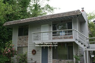 10416 29th St E, Unit 10416 in Edgewood, WA - Building Photo