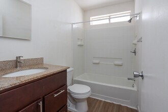 Canyon Vista Apartment Homes in Sierra Vista, AZ - Building Photo - Interior Photo