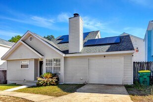 9 Forest Breeze Ct in Fort Walton Beach, FL - Building Photo