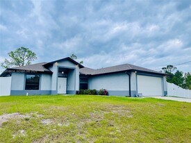 1703 Edison Ave in Lehigh Acres, FL - Building Photo