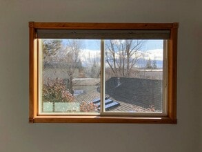 248 NW Riverside Blvd, Unit Lease Length Negotiable in Bend, OR - Building Photo - Building Photo