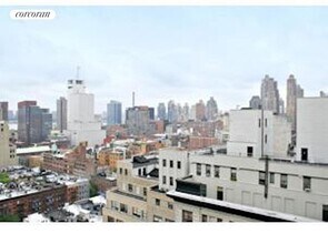 350 W 50th St in New York, NY - Building Photo - Building Photo