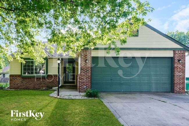 property at 274 Meadow Glen Dr