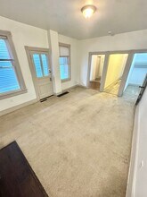 1319 Northampton St in Easton, PA - Building Photo - Building Photo