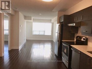 1-1801 Uptown Dr in Markham, ON - Building Photo - Building Photo