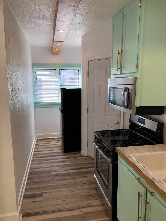 111 16th Ave S in Nampa, ID - Building Photo - Building Photo