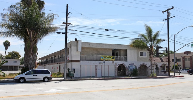 4988-4990 Santa Anita Ave in Temple City, CA - Building Photo - Building Photo