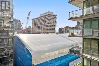 650 King St W in Toronto, ON - Building Photo - Building Photo